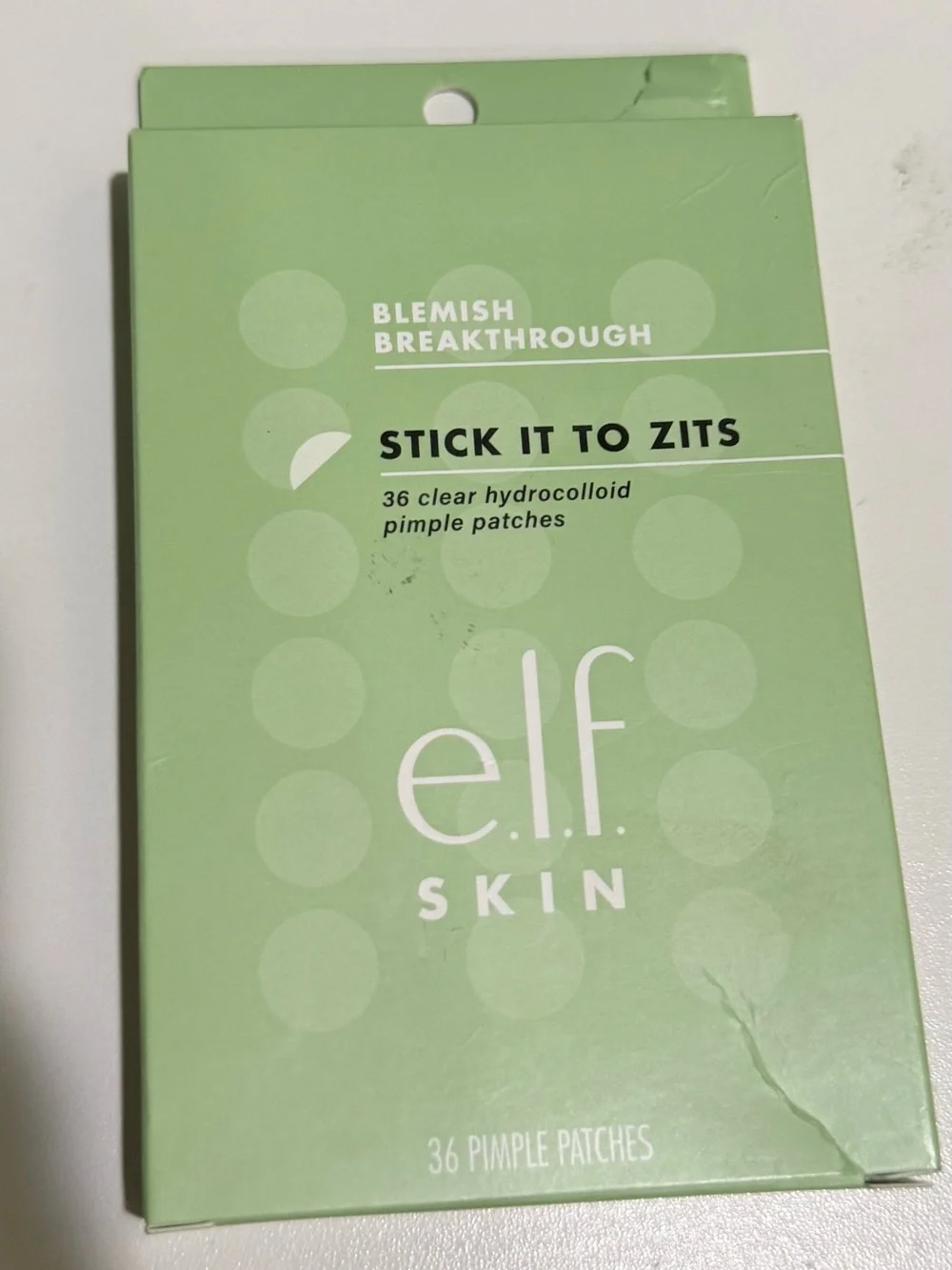 e.l.f. Skin Stick It To Zits Hydrocolloid Pimple Patches - Light Green Packaging